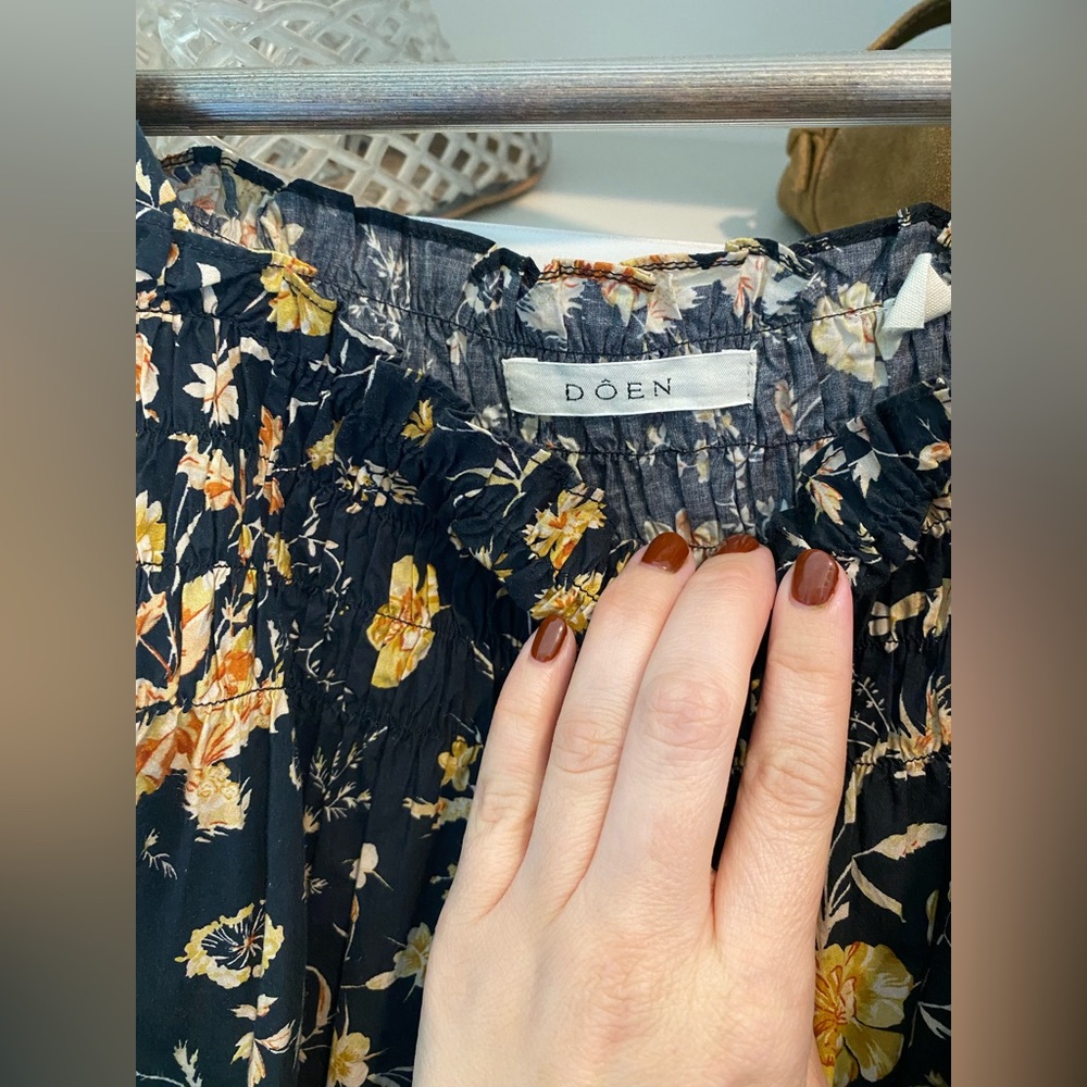 Doen Sabia shirred floral print dress- small - Picture 7 of 7